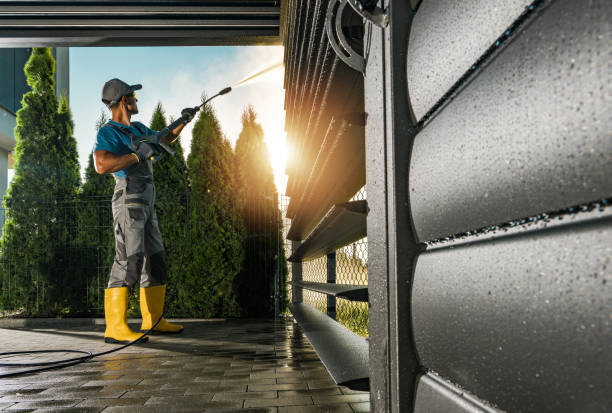 Best Playground Equipment Cleaning  in Silverton, OR